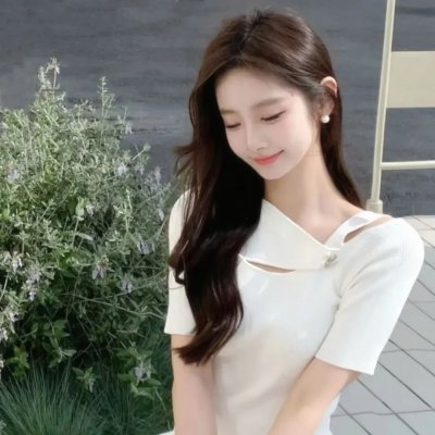 烽火血泪美人恩海报